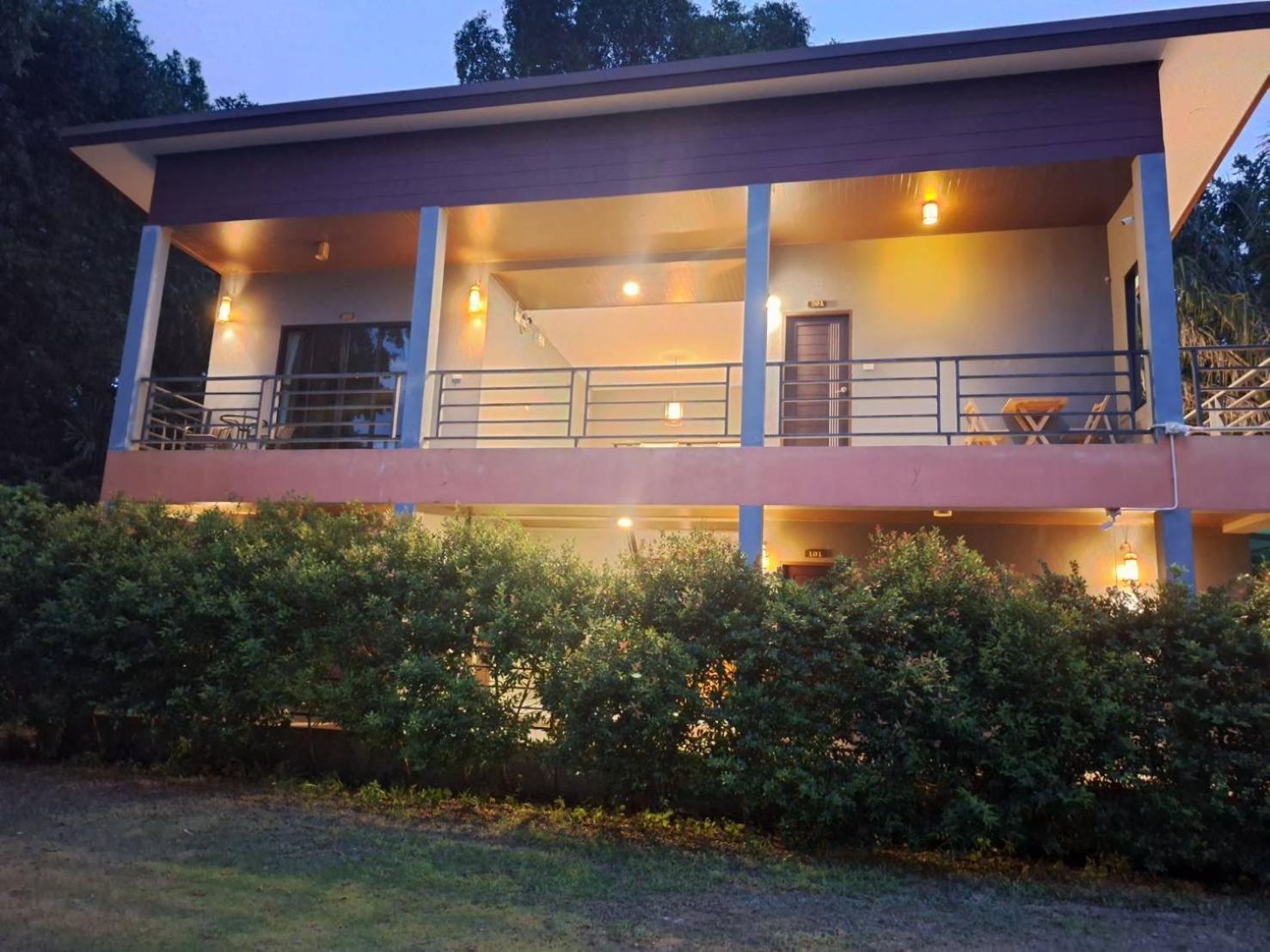 Lanta Noblesse Hotel Koh Lanta Exterior photo