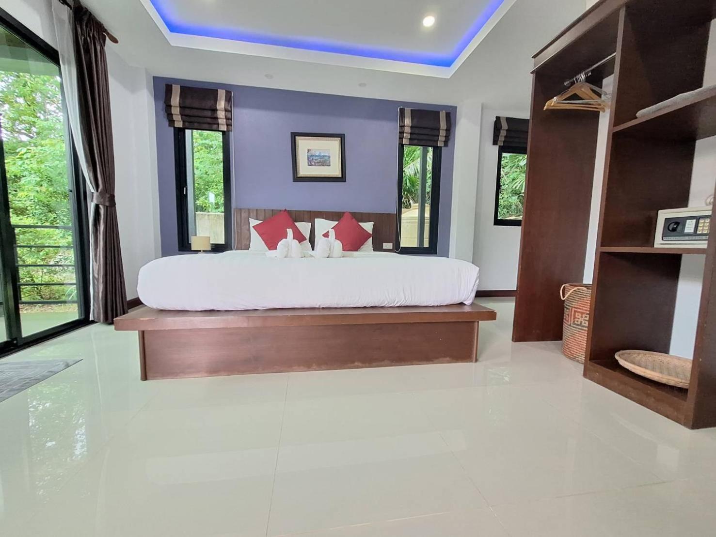 Lanta Noblesse Hotel Koh Lanta Exterior photo