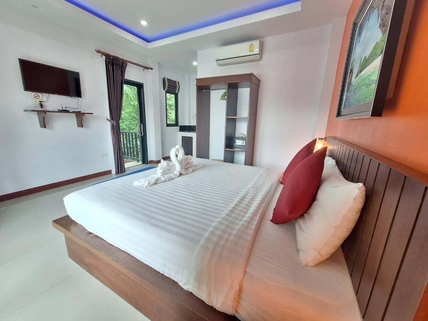 Lanta Noblesse Hotel Koh Lanta Exterior photo