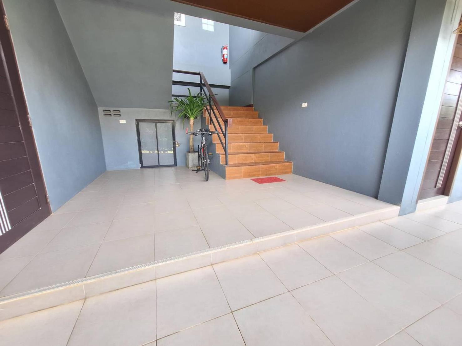 Lanta Noblesse Hotel Koh Lanta Exterior photo