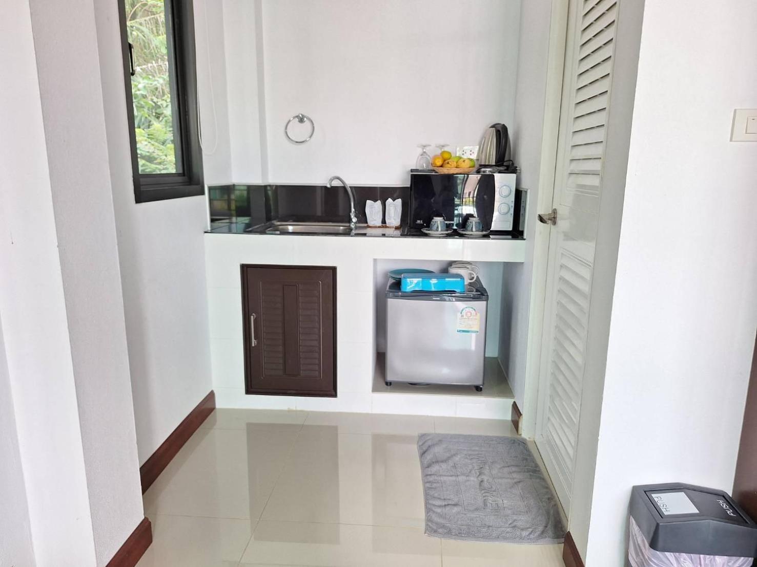 Lanta Noblesse Hotel Koh Lanta Exterior photo